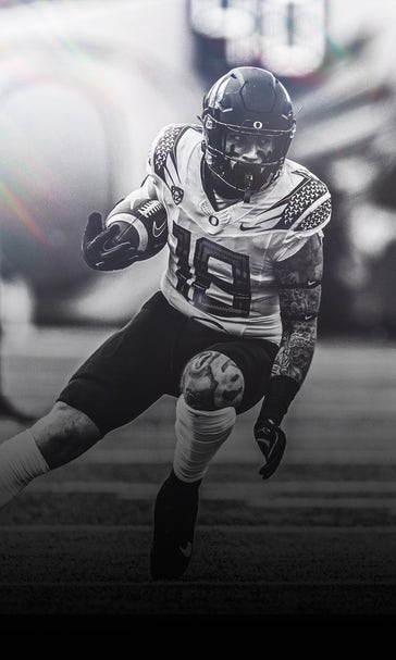 Oregon Ducks tight end Spencer Webb dies of head injury